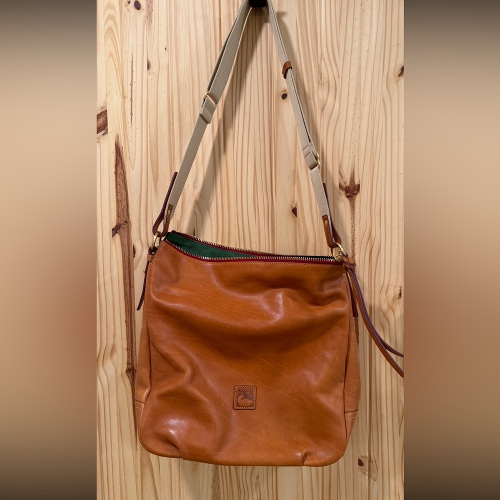 Dooney & Bourke TILTON